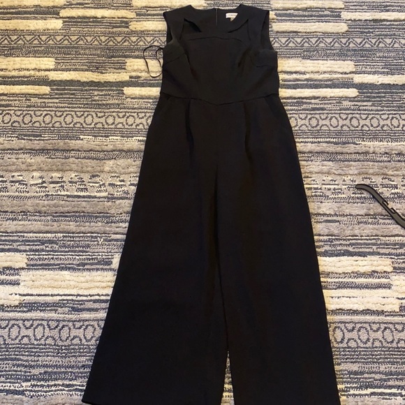 Used - Picture 1 of 2